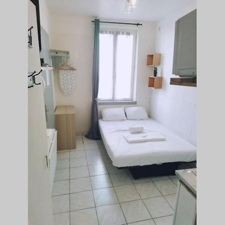 Studio A 10 Min A Pied Notre-Dame De La Garde Apartment Marseille Ngoại thất bức ảnh