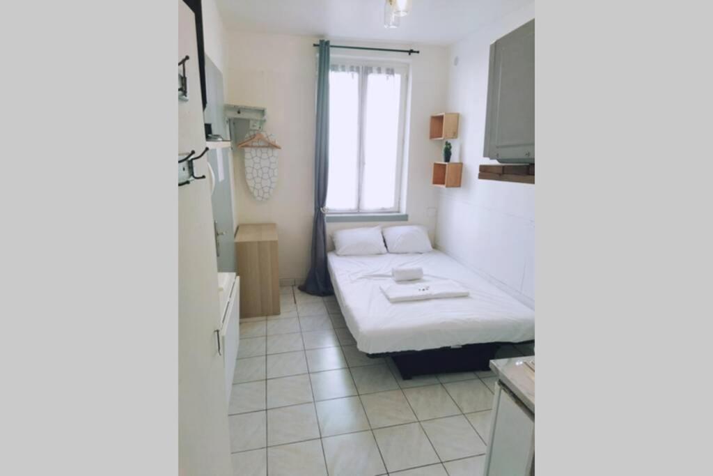 Studio A 10 Min A Pied Notre-Dame De La Garde Apartment Marseille Ngoại thất bức ảnh